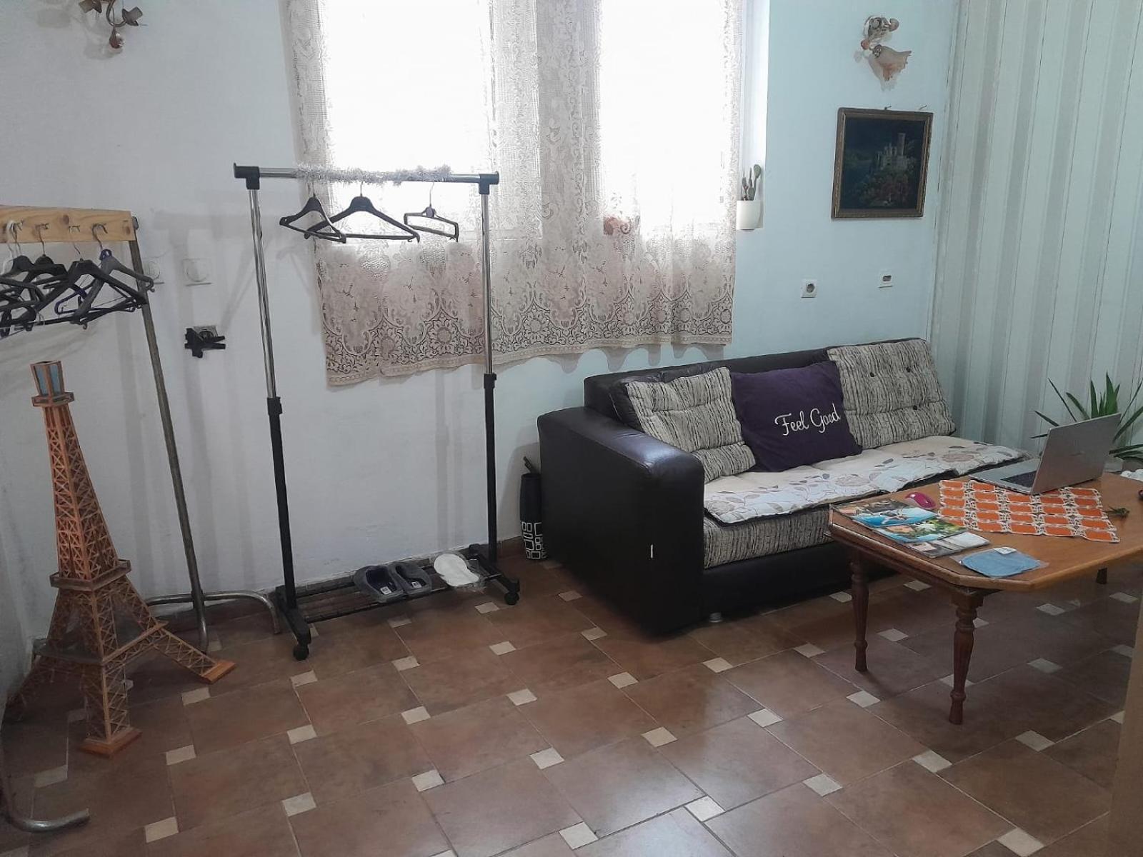 Bed and Breakfast Adem'S Cozy Terrace Retreat Skopje Esterno foto
