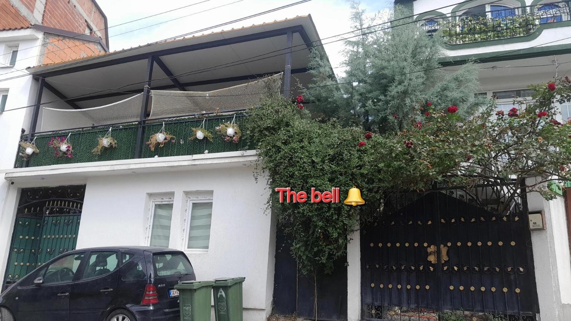 Bed and Breakfast Adem'S Cozy Terrace Retreat Skopje Esterno foto